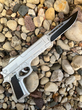 Load image into Gallery viewer, Pistol Style OTF Auto Knife