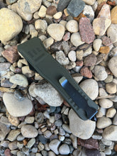 Load image into Gallery viewer, Damascus OTF Knife