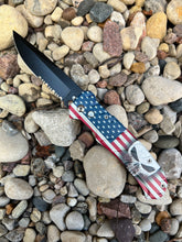 Load image into Gallery viewer, USA Punisher Switchblade