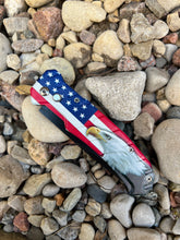Load image into Gallery viewer, Eagle Switchblade
