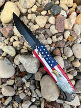 Load image into Gallery viewer, Eagle Switchblade