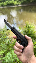 Load image into Gallery viewer, Pistol Style OTF Auto Knife