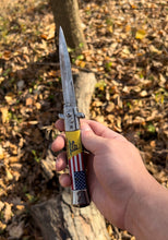 Load image into Gallery viewer, Don't Tread On Me Switchblade