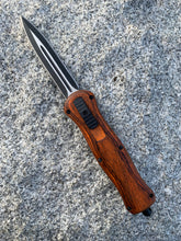 Load image into Gallery viewer, Old Fashion OTF Knife