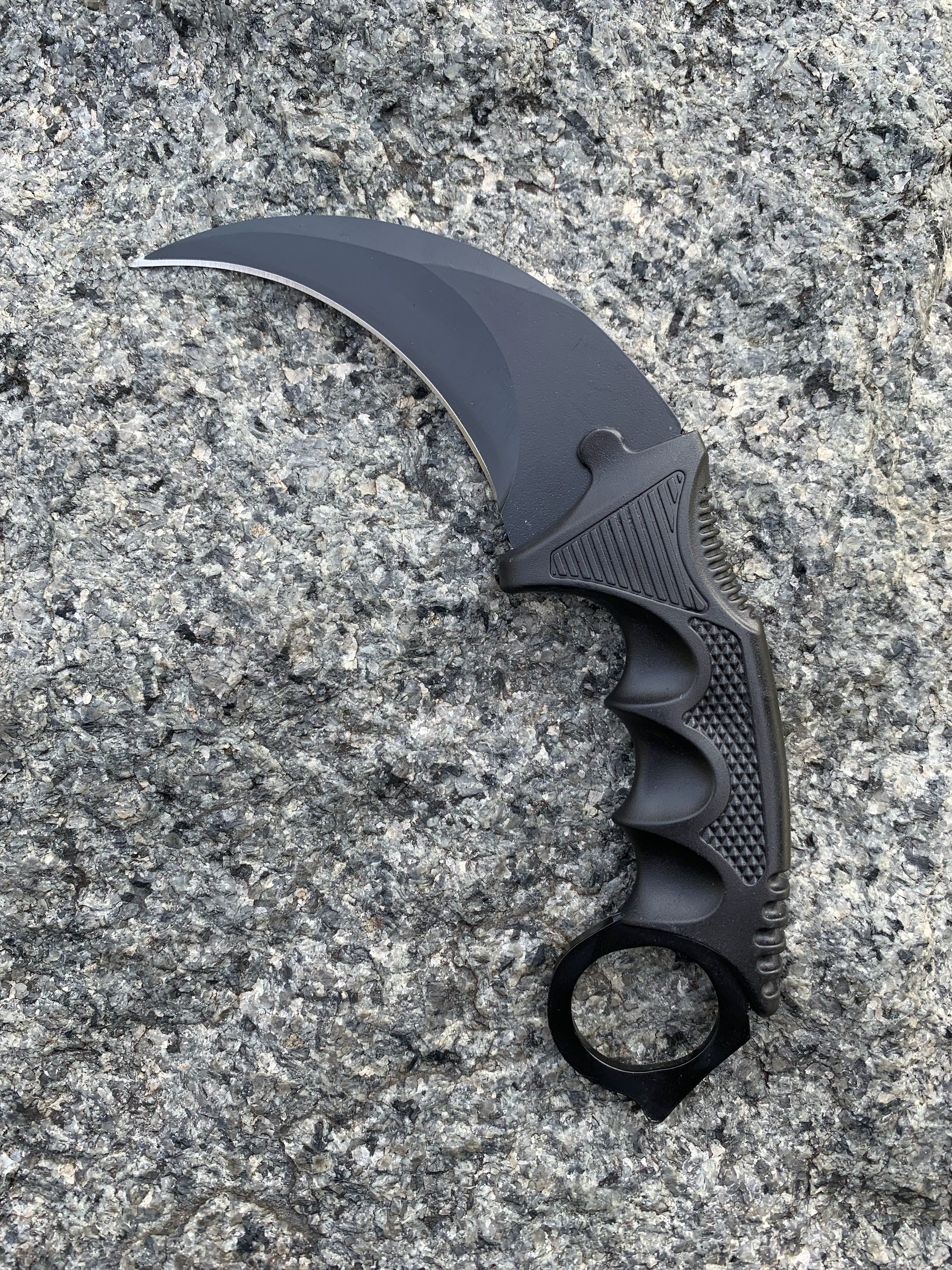 Dark Combat Tactical Karambit - Fixed Blade All Black Claw Knife -  Adjustable Sheath Karambit Knives